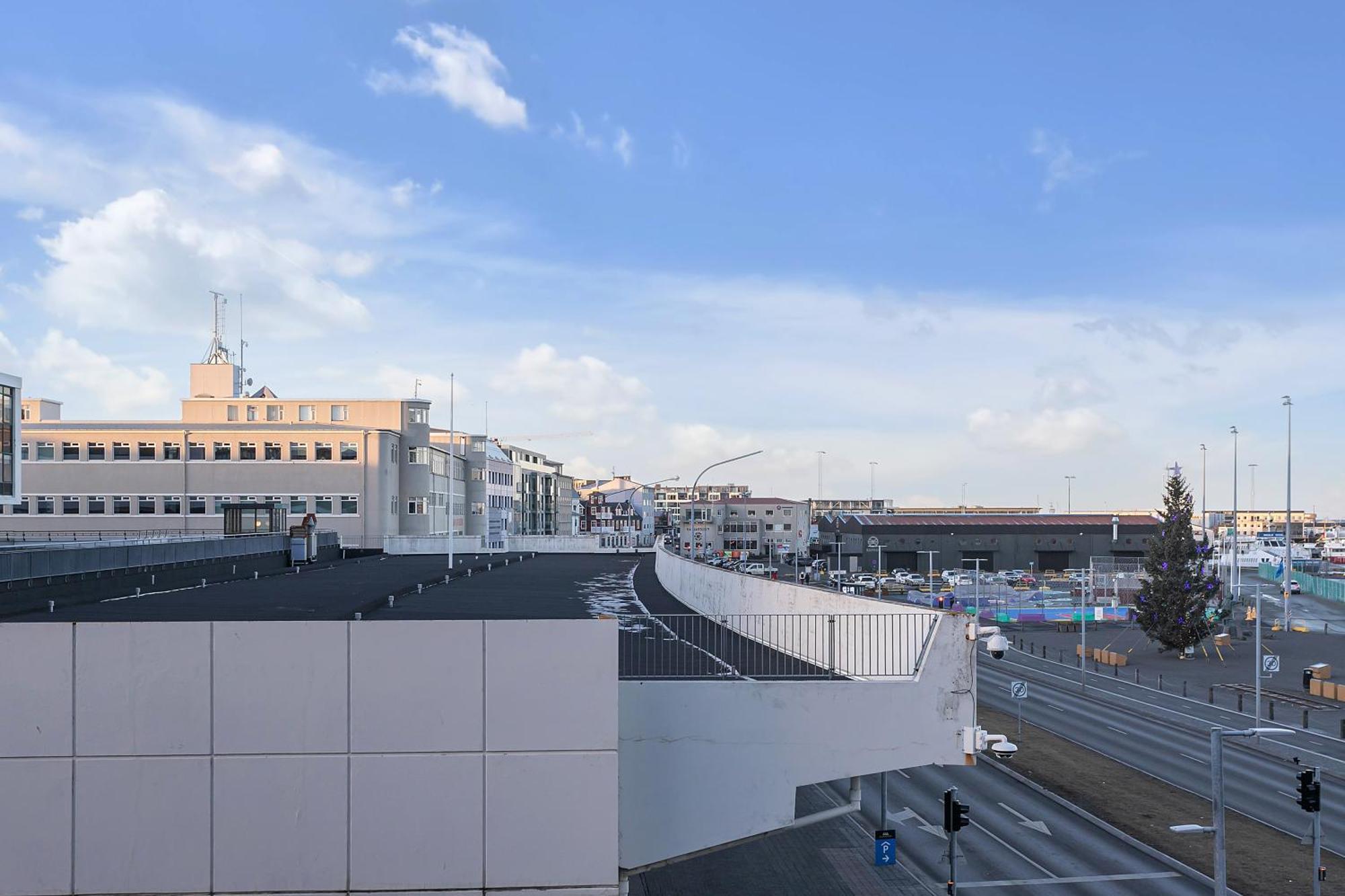 Sunny Central Reykjavik Apartment - Harbour View Luaran gambar